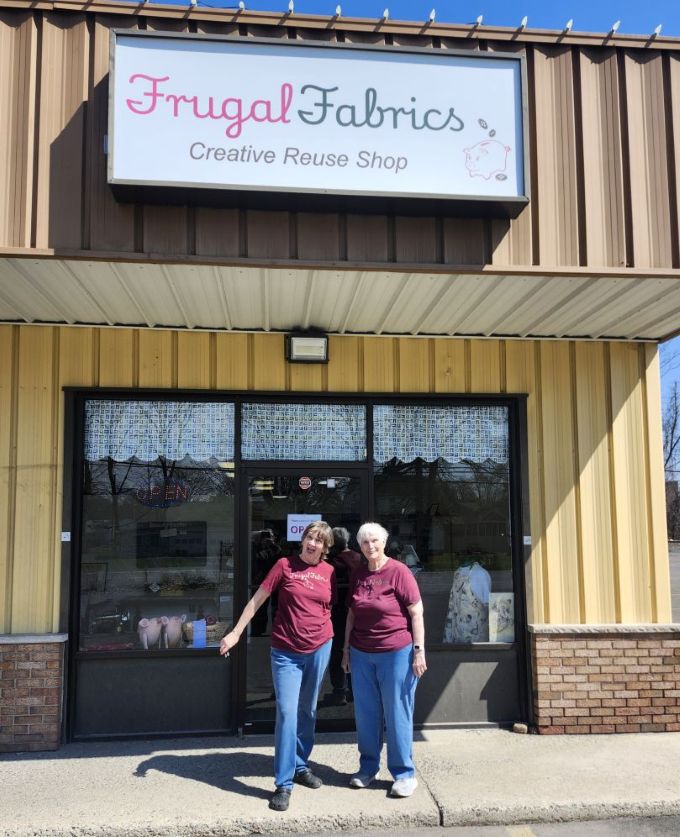 Linda and Heidi in front of FrugalFabrics